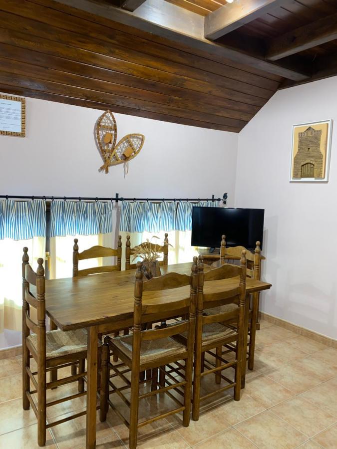 El Rincon De Andrea Apartamentos Biescas  Bagian luar foto